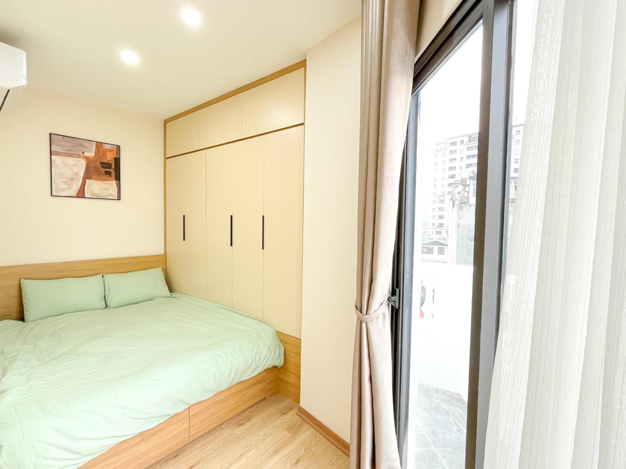 Amazing Housing Lac Long Quan Hanoi Exterior photo