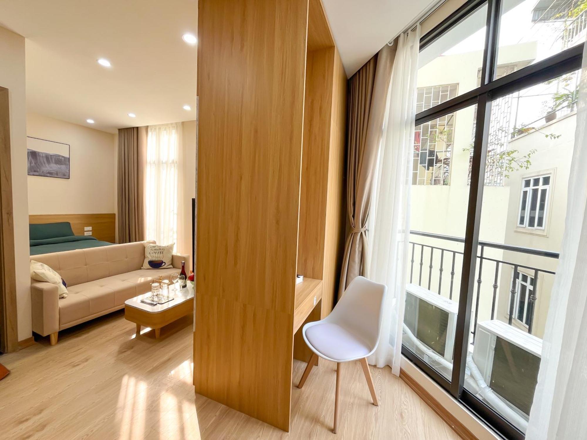 Amazing Housing Lac Long Quan Hanoi Exterior photo